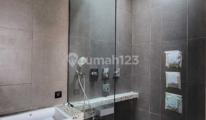 Rumah Layar Permai Brand New 7x12 4 Lantai Furnish Interior Mewah 2