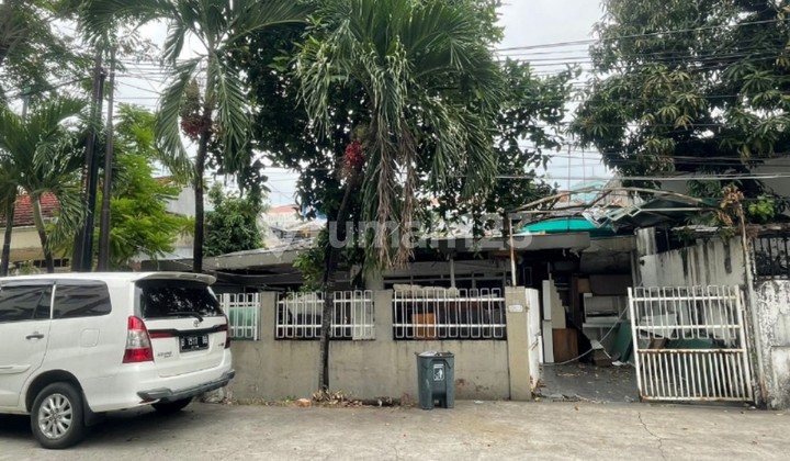 Rumah Tua Pluit Hitung Tanah Saja 13x25m2 Bisa Gandeng