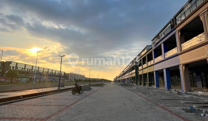 Marina Bay PIK 2 Ruko Dual View 4.5x23m² 3 Floors Brand New Marina Bay PIK 2 Ruko Dual View 4.5x23m² 3 Floors Brand New