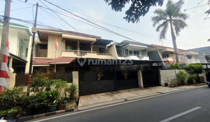 Rumah Luas Sunter 2 Lantai 10x20m2 Siap Huni 1