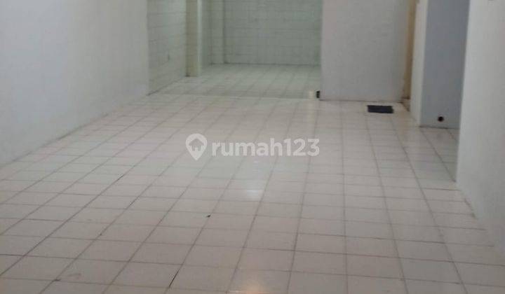 Rumah Luas di Arteri Kelapa Gading 6x30 2 Lantai Siap Huni 2