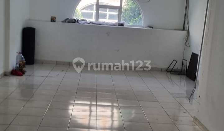 PIK Cordoba Shophouse Facing Inside 3.5 Floors 4.5x12.5m2 Empty with AC