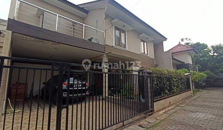 Dijual Cepat Rumah Asri 2 Lantai Unfurnished Bintaro Jaya Sektor 4 SHM 2