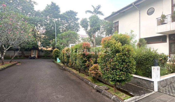 Rumah Mewah Di Perumahan Elit Bukit Terrace Golf BSD City 2