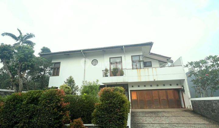 Rumah Mewah Di Perumahan Elit Bukit Terrace Golf BSD City 1