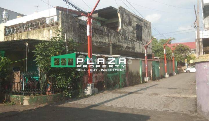 Dijual Rumah Tua 2 Lantai Murah Siap Huni 1