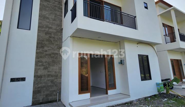 Ready Unit Rumah Baru 2 Lantai Nyaman SHM Lokasi Denbar.