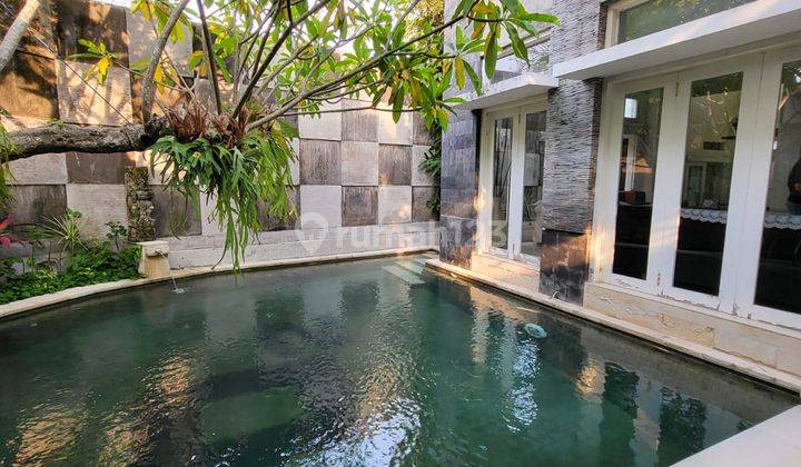 Dijual Rumah Lokasi Mumbul Fully Furnished Bali 1