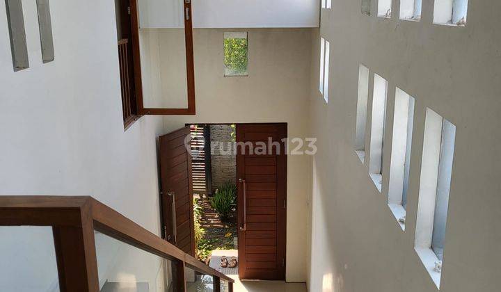 Dijual Rumah Lokasi Mumbul Fully Furnished Bali 2