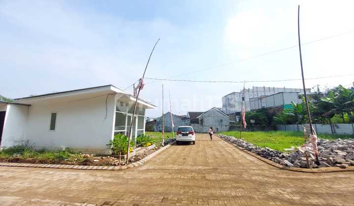 Quick sale, boarding house near UMM campus; strategic location. 2