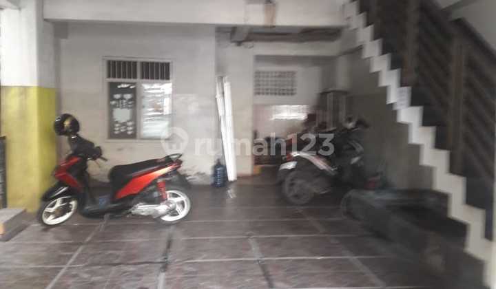Fast Sale Boarding House, Strategically Located in Kp. Jawa, West Jakarta House 2