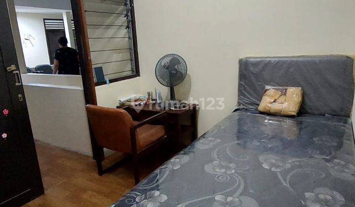 Rumah + Lantai 2 Ada Kos 7 Pintu Full Furnished 1