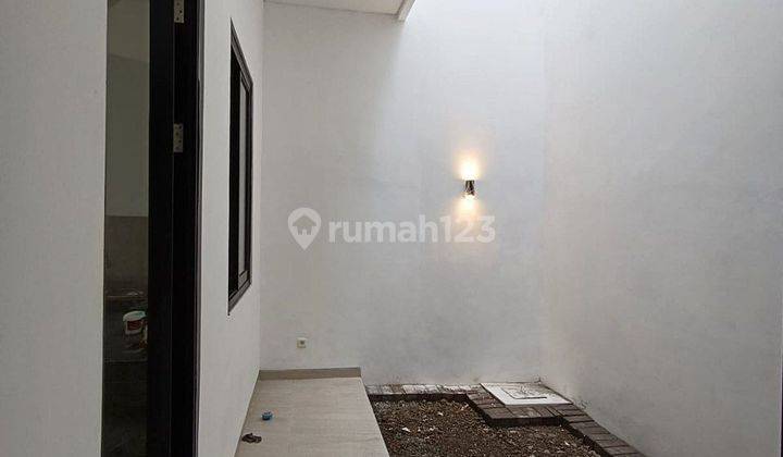 Rumah Bagus New Gress Di Manyar Rejo Surabaya 2