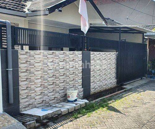 Rumah Bagus Di Griya Kebraon Utara Surabaya 1