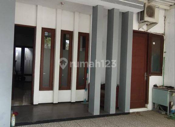 Rumah Bagus Di Graha Indah Gayungsari Surabaya 1