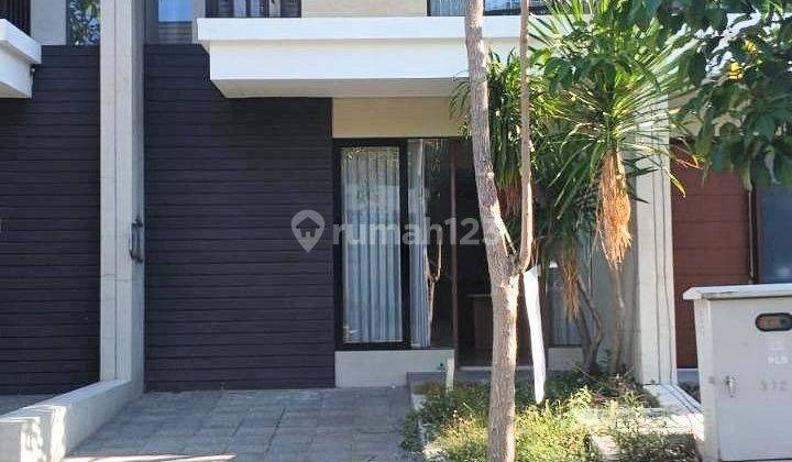 Rumah Bagus Di Northwest Lake Citraland Surabaya Barat 1