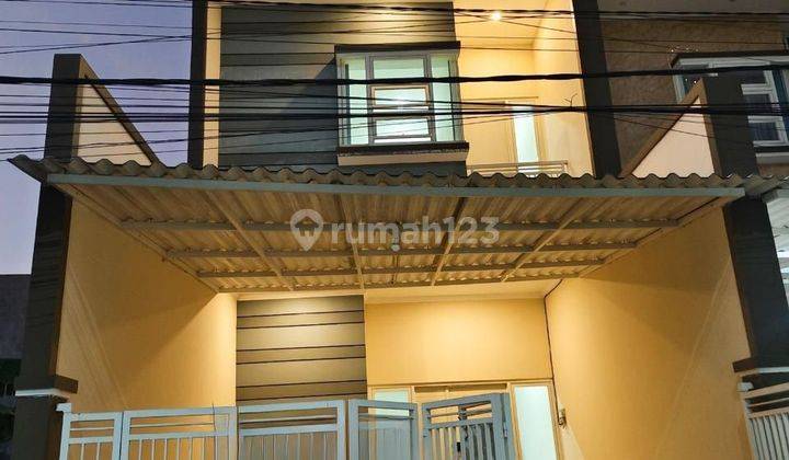 Rumah Minimalis 2lt di Kalijudan mulyorejo surabaya 2