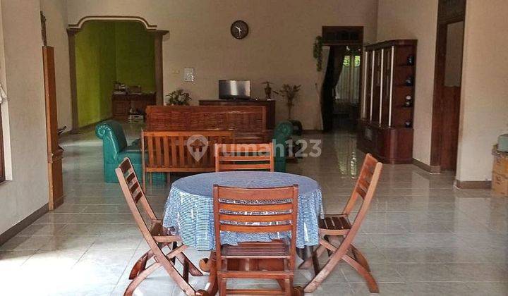 rumah nol jalan raya bangunan kokoh dan tanah cukup luas di padang padi kaliombo kediri kota 2
