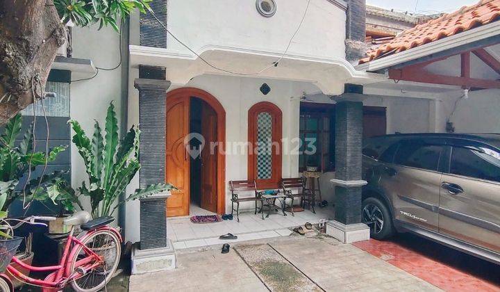 Rumah Pagesangan Jambangan Surabaya Selatan Dekat Masjid Agung Surabaya 2