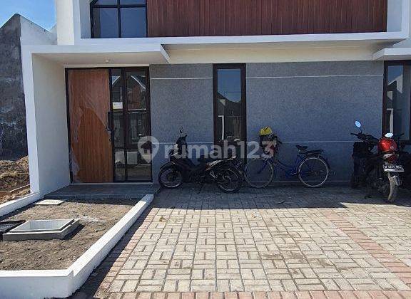 Rumah Bagus Di Grand Alexandria Essence Buduran Sidoarjo 2