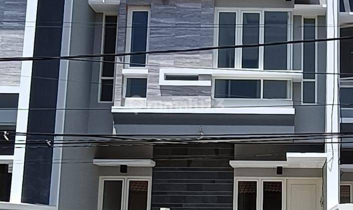 Rumah Bagus Siap Huni Di Jemursari Surabaya 1