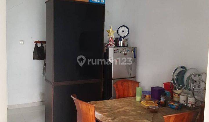 Rumah Bagus Di Valencia Puri Surya Jaya Sidoarjo 2