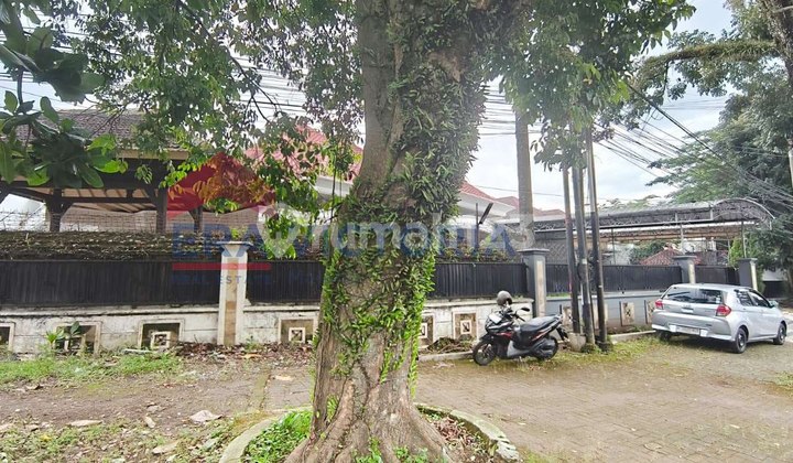 For Sale House in the Cool, Fresh, & Strategic Mountain Area Near the City Center 2