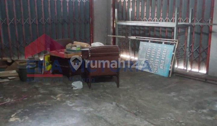 For Sale, Shop House by the Main Road Near UMM Campus, Ideal for Business, Jurejo Area 2
