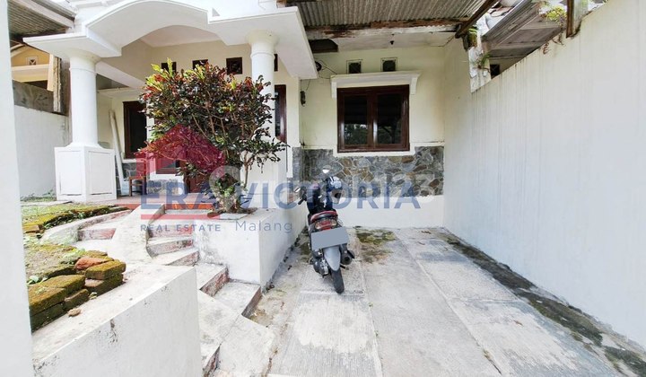 Disewakan Rumah Dalam Perumahan One Gate System, Aman Dan Nyaman Dekat Sekolah Al Maahira, Iibs, Exit Tol Singosari, Kampus Itn 2. Semi Furnished 2