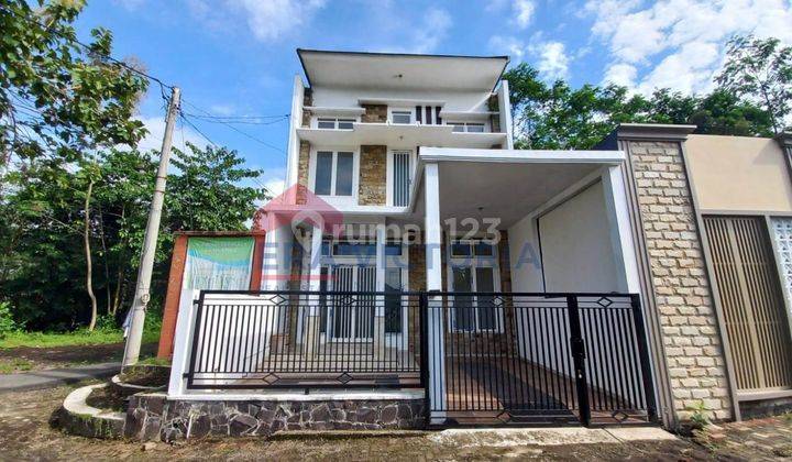 Rumah Dalam Perumahan Grand Permata Residence, Jatirejo, Pakisaji Dekat Pasar Pakis, Kawasan Industri Dan Wisata Bonderland 1