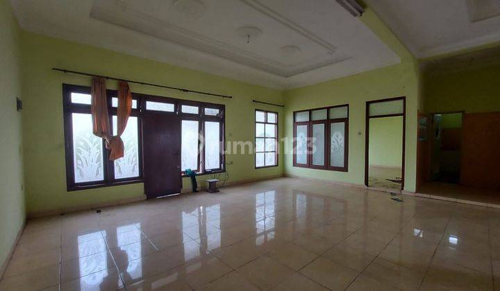 Disewakan Ruko Arjosari, Lokasi Strategis, Parkiran Luas, Pinggir Jalan Besar, Kawasan Bisnis Dan Pergudangan, Cocok Untuk Segala Usaha 2