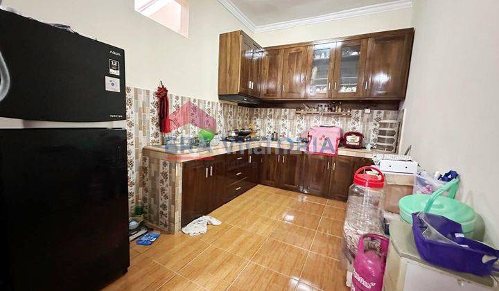 Rumah Murah Fully Furnished di Perumahan Elit Araya Lokasi Tenang Dekat Plaza Araya, Rs Persada 2