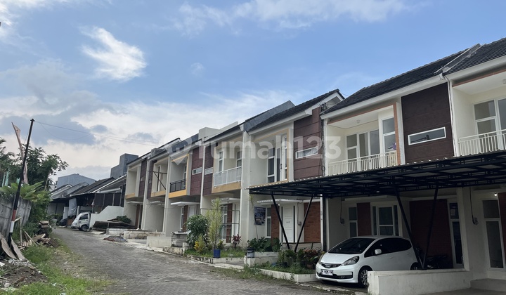 Villa Junrejo Batu Disewakann Langsung Terima Pasive Income