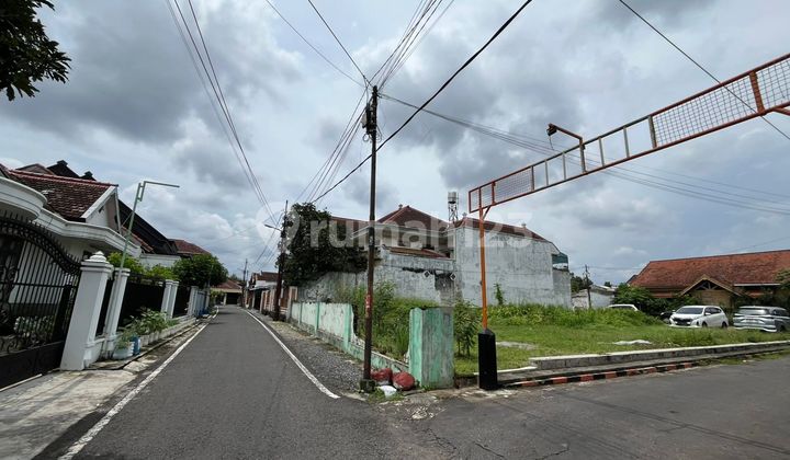 strategic land 5 minutes to the Rampal field strategic land 5 minutes to the Rampal field