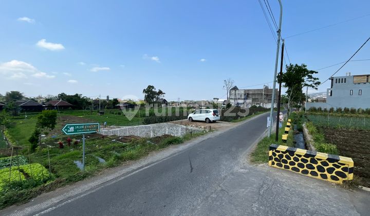 villa pitu metro view gunung arjuna dan panderman