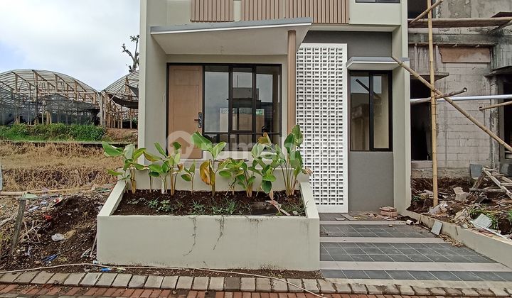 Ready-to-Occupy Villa in the Heart of Batu City's Tourist Area