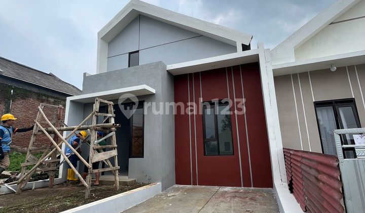 Rumah Modern Minimalis Sukun Kota Malang
