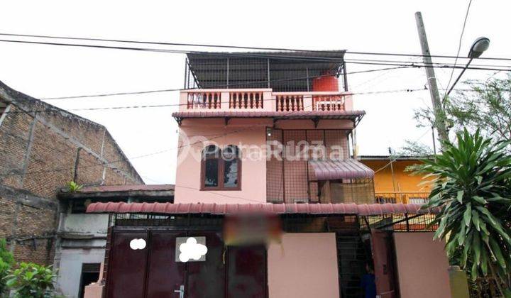 Rumah Strategis Jalan Helvetia Sumarsono 1