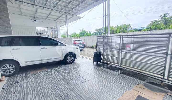 House Near Manhattan Mall 8 Meters Wide Cheap 2