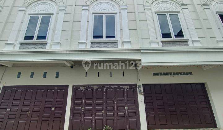 Townhouse Shm Di Krakatau Komplek Busan Regency 1