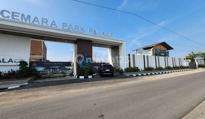 Rumah Villa Mewah Komplek Cemara Park Palace 2