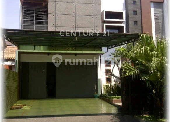 Rumah Bagus 2 Lt Full Furnished ,Kopo Bandung
