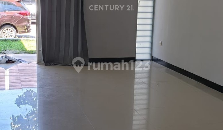 For Sale House in TKI V Somerville Bandung