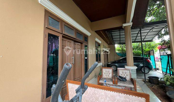 Dijual Rumah Mainroad di Bekasi Timur 2