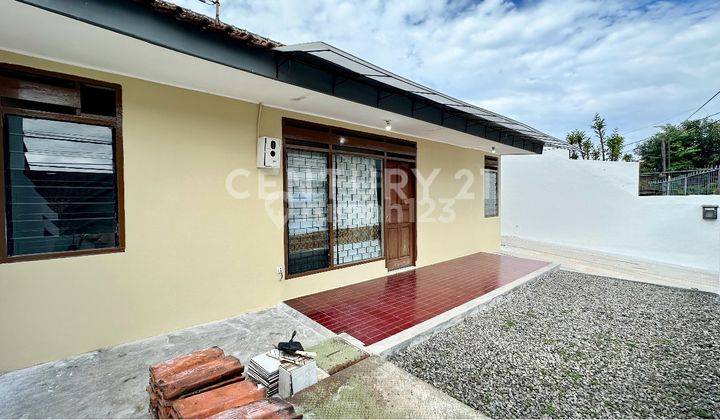 tampak depan rumah murah siap pakai di