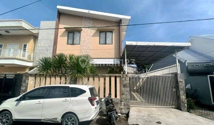 Rumah 2 Lt Tengah Kota Dekat.kemana  1