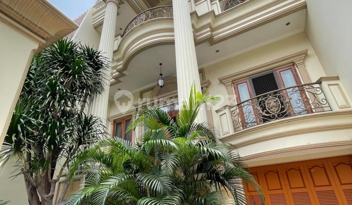 For Sale Classic Concept House Pantai Indah Kapuk North Jakarta 2