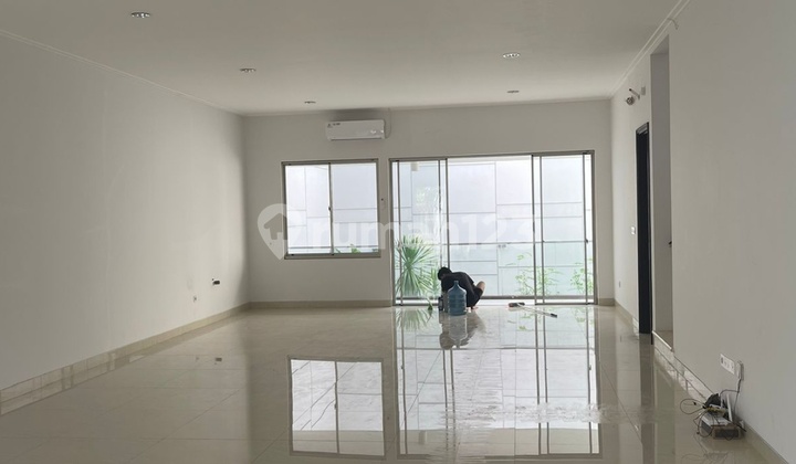 Dijual Rumah Siap Huni Cluster Violin Golf Island Pik 2