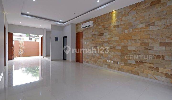 14172 Rumah Sewa Etnik Plus Swimpool Sektor 7 Bintaro Jaya 2