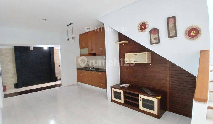 Disewakan Rumah Modern Di Emerald Sektor 9 Bintaro Jaya GB14321 1